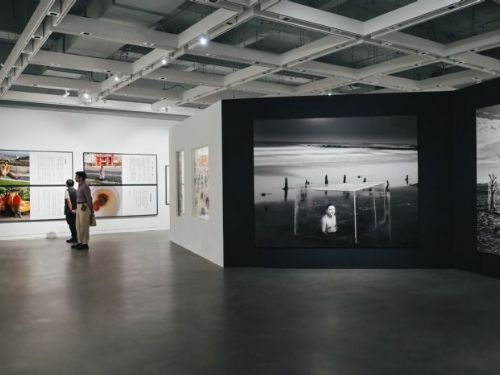 高美館《高雄獎30年》大展登場！回顧南方當代藝術30年發展軌跡