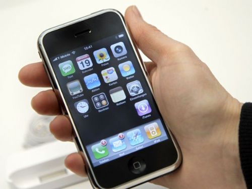 果粉賺翻！未開封「初代iPhone手機」上拍賣會　估價竟達148萬