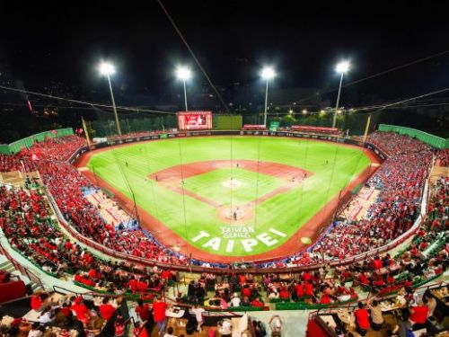 號召無名英雄！味全龍邀請球迷4/7站上天母投手丘，憑2-3 月棒球賽事門票再享天母主場購票「半票優惠」！