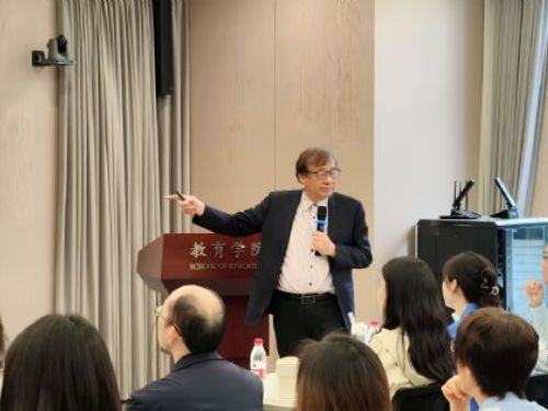 閱讀力迎戰AI時代！陳德懷教授40年教育心路：從智慧學習同伴到巨量閱讀運動