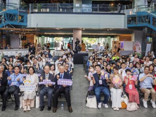教育部響應515國際家庭日，用EQ溝通點亮世代共好的幸福家庭