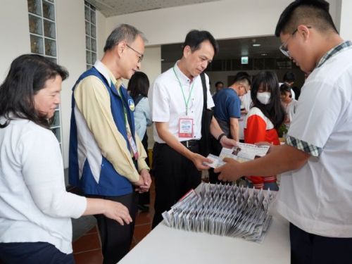 環境教育成果閃耀全國，師生用行動守護土地，攜手描繪永續未來