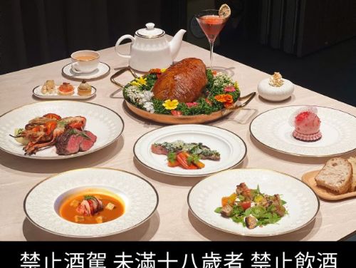 以光影盛宴獻給最愛的媽媽！eoi 極致餐飲母親節尊寵饗宴限時登場，奢華海陸雙主菜誠摯獻禮，女性入座招待氣泡酒、享專屬花坊代收服務