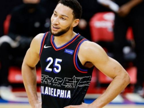 Simmons希望加入澳洲籃球國家隊，並為此努力訓練以參加籃球世界盃。