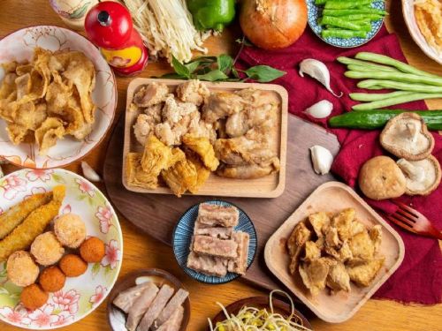 「2025高雄鹹酥雞嘉年華」11月華麗登場，60攤炸物齊聚一炸高下，邀您共度最酥脆的美味盛宴