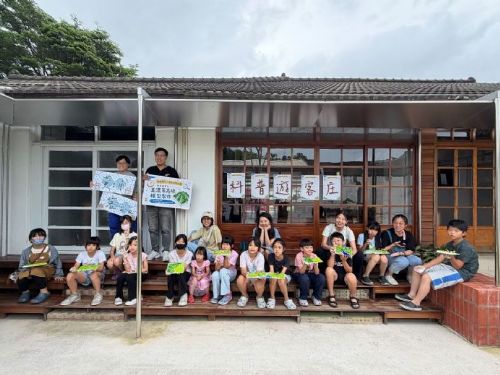 美濃地圖立體化！黃埔客站「科普遊客庄」帶親子實作等高線模型