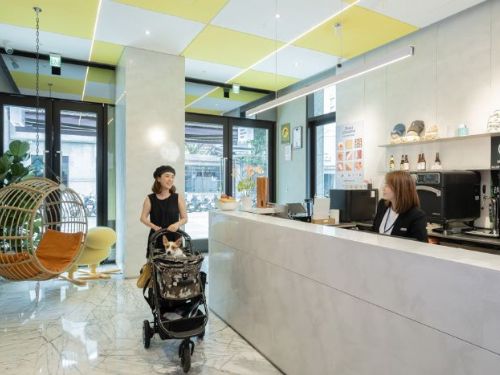 「桃氣」大集合！萌犬出任務，「桃氣」大集合！萌犬出任務 瀚寓夏天「汪汪季」開跑！帶毛孩入住送萌寵禮包 | 桃氣包禮盒、寵物摺疊杯一次入手 連住兩晚加贈出行包 總價值最高逾4,000元！