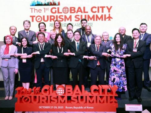 外國旅客成長率居冠，高雄強力積極拓展國際觀光 ，出席全球城市觀光高峰會 ，城市魅力倍獲國際肯定