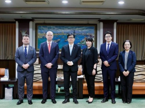 城市牽起友誼之橋，波蘭臺北辦事處處長首訪高雄，台波合作持續升溫