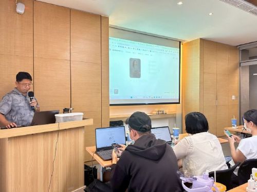 高市勞工大學創業學習營，掌握眼球經濟關鍵，打造吸睛品牌力