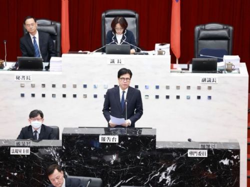 高雄市府追加預算14.23億元，四大市民優先政策守護學童、長輩、農漁民與青年