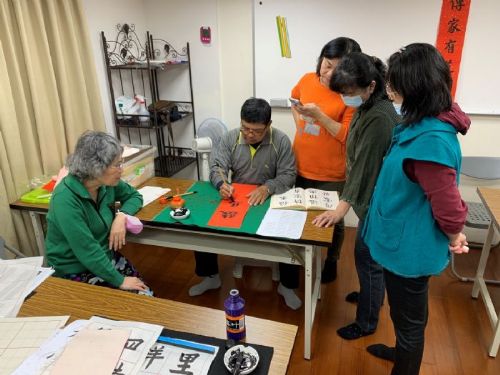 高雄勞工大學開設9處學習據點，最新143門課程3/7起線上報名