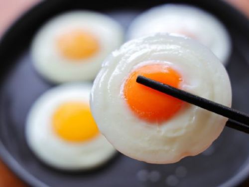 煎蛋達人分享：不黏鍋的5秘訣，還有兩種物品助你蛋白更加不易散