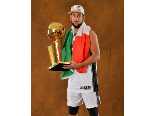 義大利神射手 Belinelli 宣布高掛球鞋，燦爛生涯畫下句點，籃球場上留下無數美好記憶