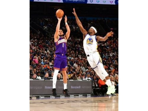 終場一瞬定勝負！太陽罰球鎖勝，勇士復出之路仍待調整