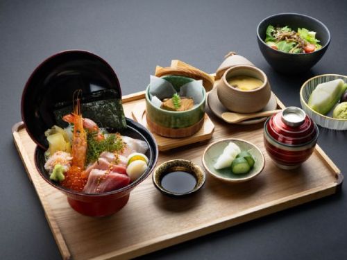 高雄日航酒店當季美味午間饗宴｜飛翔和食午間御膳新登場