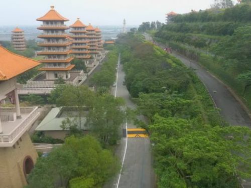 慢下來，看見安全與風景：高雄交通局攜手佛陀紀念館，打造人本交通宗教文化園區