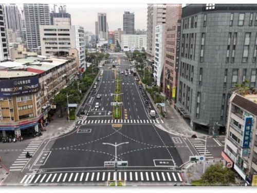 高雄交通局以創新標線奪得首獎，營造安全又有溫度的人本街道