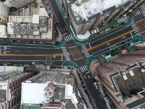 交通安全再升級，高雄首推高齡友善社區示範區，降低車速保護行人