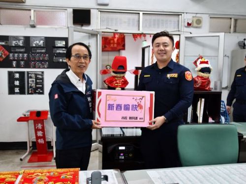 林欽榮副市長蒞臨高市交大春節慰問肯定警方執勤辛勞