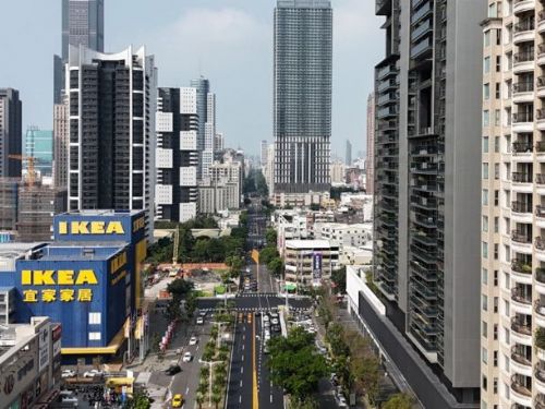 交通局與工務局聯手道路重鋪標線同步升級，改善「直行卡卡」與「行穿線退縮降低視線死角」