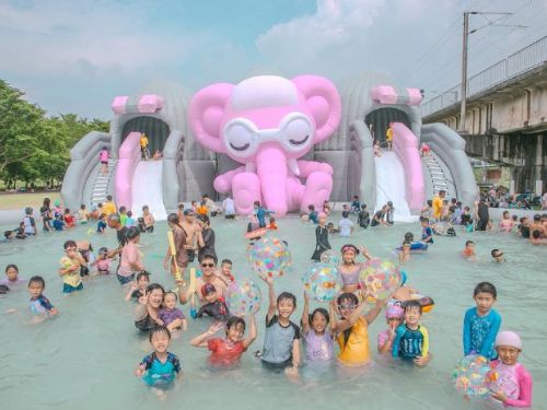 2025大樹水樂園歡樂，兩日吸引2.5萬人潮，親子同樂玩水又體驗在地文化