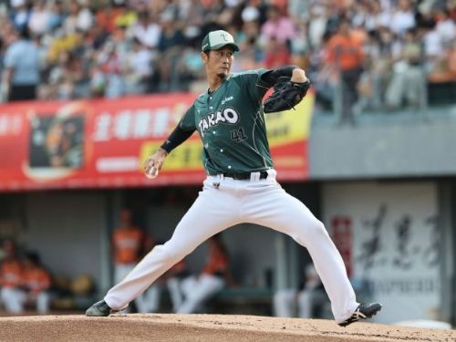 吉田一将5局無失分好投，台鋼雄鷹0：0味全龍裁定和局