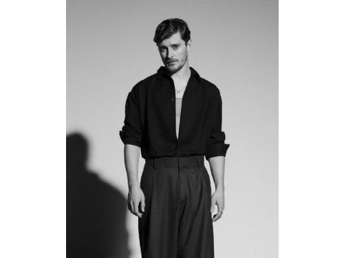 《超越》奧林斯基與金蘋果古樂團音樂會，宛如希臘雕像的俊美假聲男高音，演唱、霹靂舞雙棲 3/21（六）衛武營極致登場