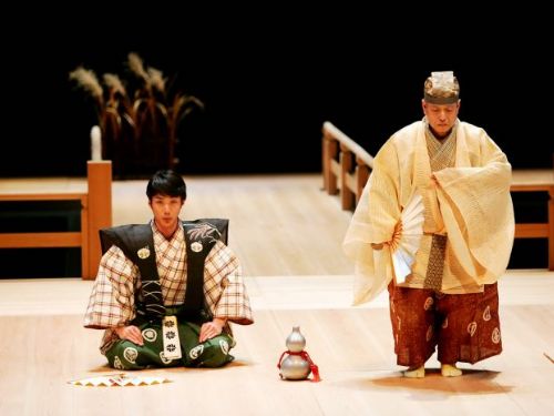 日本人間國寶野村万作領軍，萬作之會《狂言劇場》祖孫三代再度訪臺，衛武營獨家演出