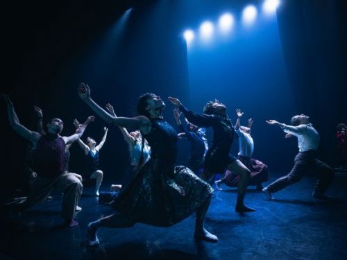 倫敦當代舞天團，侯非胥．謝克特現代舞團首訪衛武營 5/9（六）、5/10（日）《潛夢劇場》集體夢中潛行