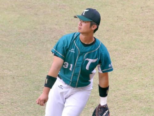 吳明鴻的棒球心路：從挫折到希望的轉變