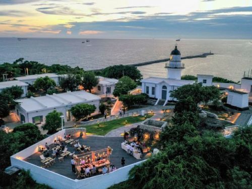 狂賀！高雄燈塔勇奪「觀光亮點獎」 邀您樂拍港都山海河港絕美景緻 上傳美照抽5萬旅遊金