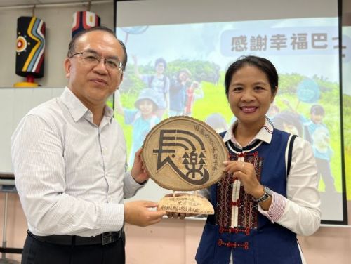 滿州幸福巴士2.0啟用3年 交通部陳彥伯政次肯定在地服務