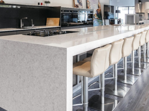 石英石與人造石比一比，石英石勝