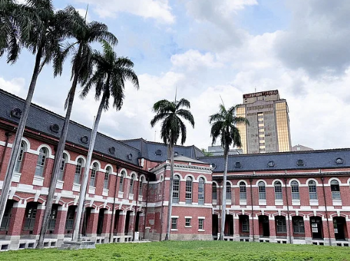 「台中州廳」百年風華再現 9月起開放週日預約導覽