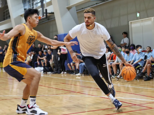 Michael Porter Jr.訪台 與中信特攻交流