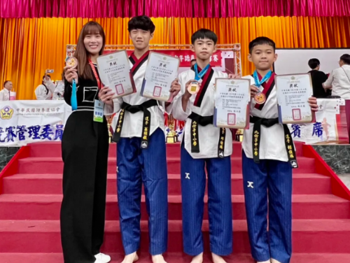 九份子國中小跆拳道隊勇奪全國第３名
