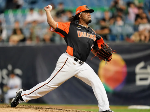 完全比賽因王勝偉全壘打破功 克維斯透露手指破皮