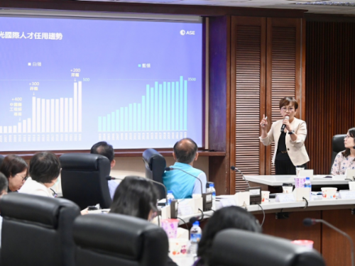 市府攜手在地大學與產業代表  攜手打造高雄數位與淨零雙軸轉型人才供應鏈