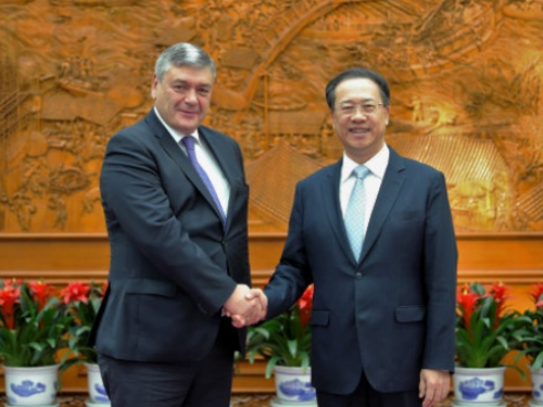 中俄副外長會面　討論進一步發展全面戰略夥伴關係