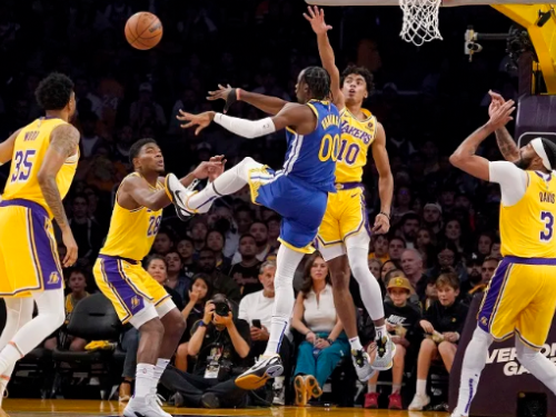 Kuminga替補上陣狂砍26分 率領勇士逆轉勝湖人