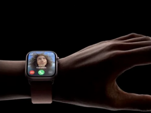 超酷！蘋果黑科技上線「隔空手指彈2下」可接電話、拍照