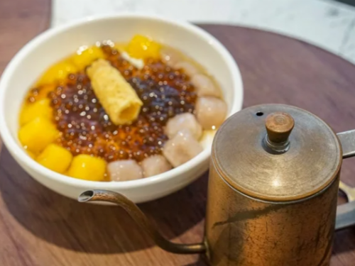 嘉義市超美豆花店！手沖壺湯底自己倒，泰奶口味獨特、茶香濃厚