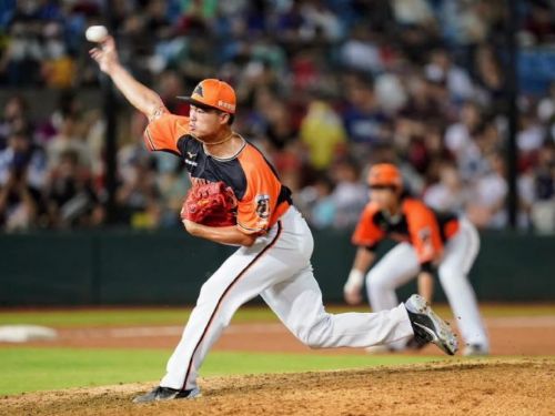 施子謙：轉隊給予新衝擊，期待與同學同隊競爭先發輪值