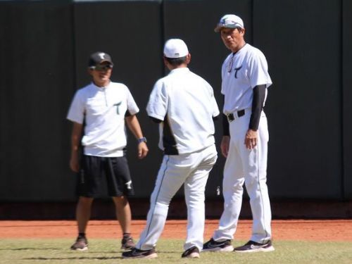 台鋼雄鷹:日籍投手教練橫田久則 關注年輕投手成長