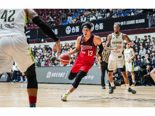 鋼鐵人呂政儒率隊大勝 首勝到手吐怨氣