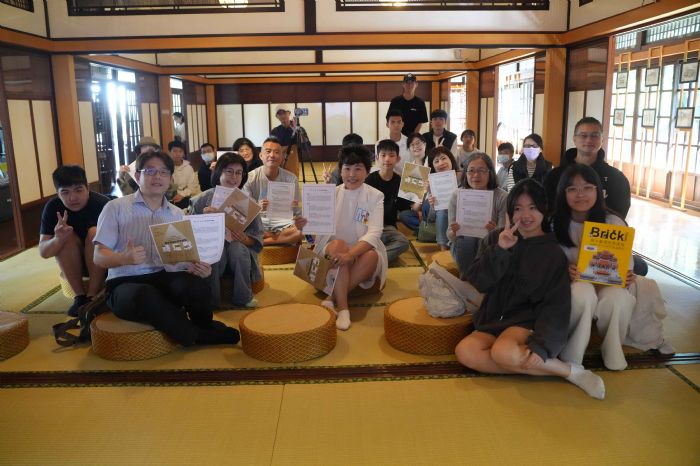 青年眼中的城市記憶！萬芳高中攜手紀州庵推出「詩・速・影」文化策展 11/17–12/06溫暖登場