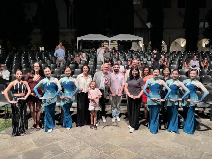 中正高中舞蹈班榮耀四十週年，跨國藝術交流再創高峰—與佛羅倫斯舞蹈藝術中心共舞國際舞台