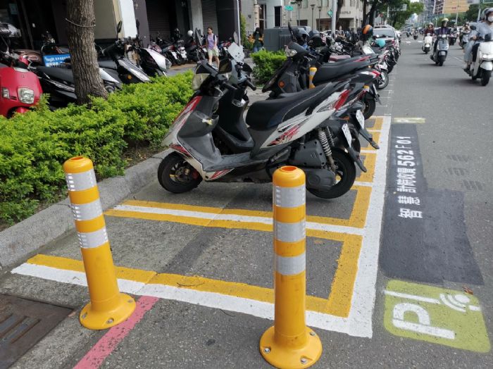 高雄推出智慧限時機車格，前20分鐘免費，更方便外送與臨停需求