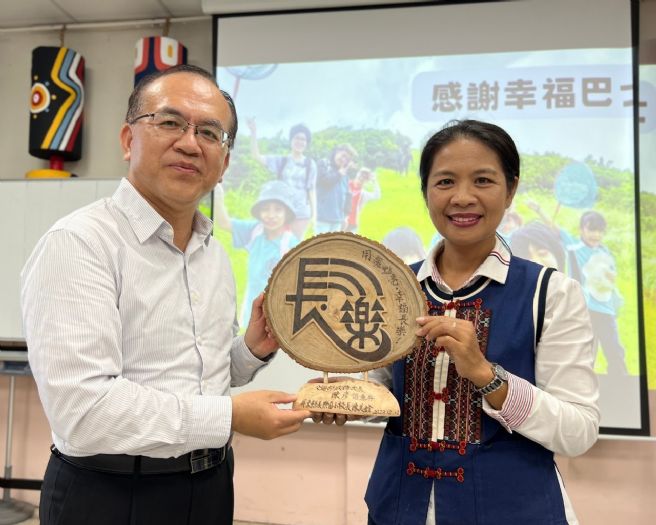 滿州幸福巴士2.0啟用3年 交通部陳彥伯政次肯定在地服務